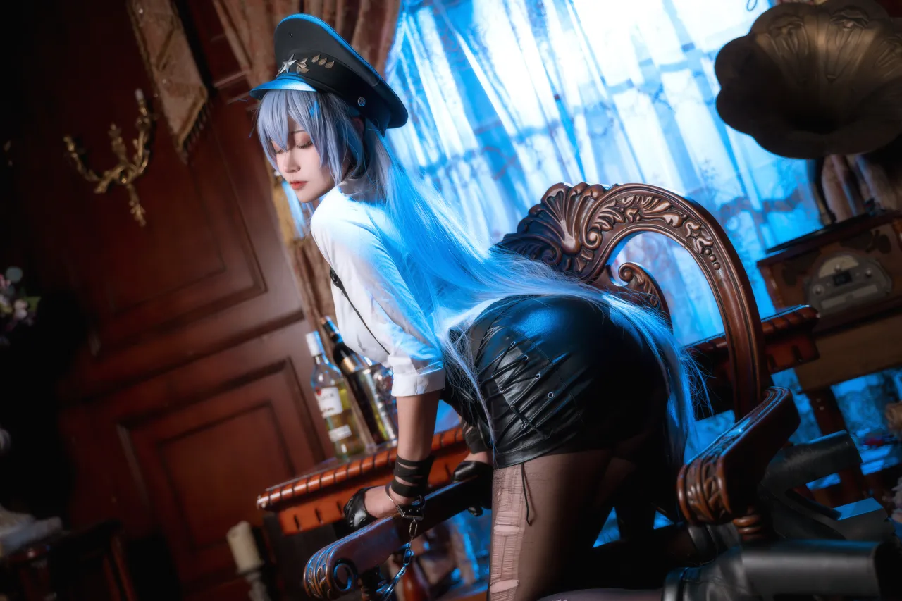 Seya狮砸 - 碧蓝航线 甘古特 坚定的执行者-erohere11.webp